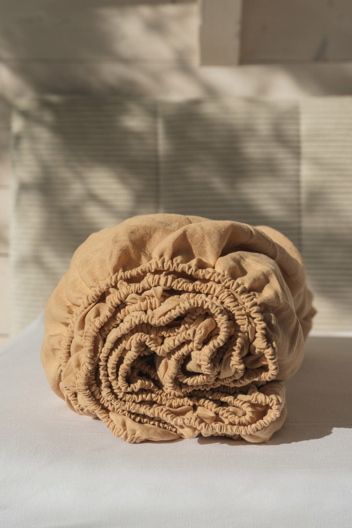 Linen fitted sheet | ARCHIVE SALE